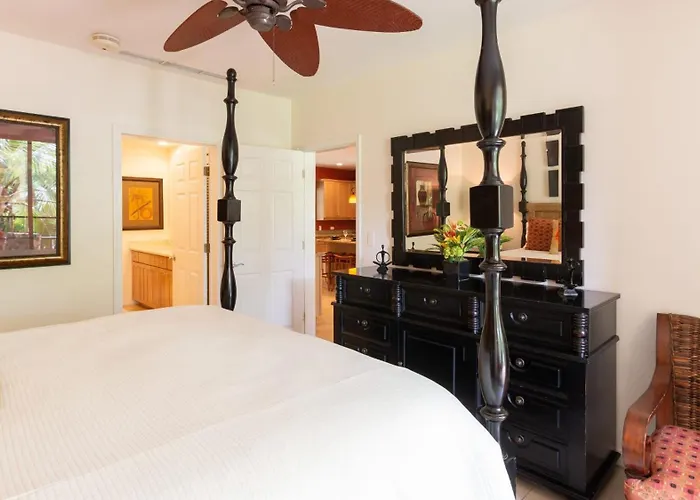 Сasa de vacaciones Spacious One-bedroom With Pool View, Balcony & Club Access