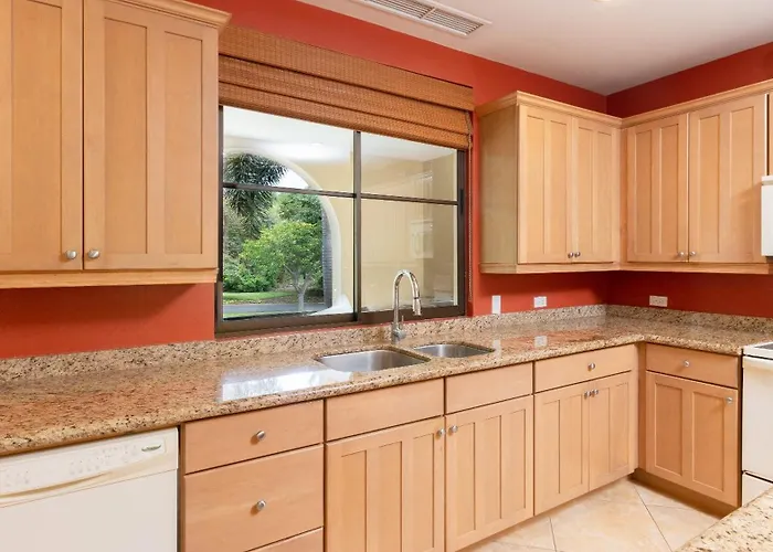 Spacious One-bedroom With Pool View, Balcony & Club Access